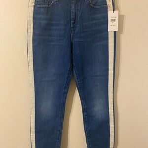 New NWT 7 For All Mankind High Waist Skinny w/ White Stripes‎ 32” Waist